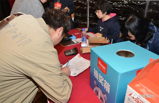 d8ca5617dac346f2a49b4704a90331be