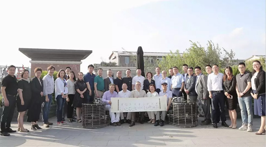 b3999a31c6d34bed91c668a77c949e5c