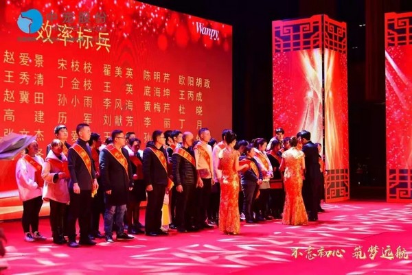 91f8f9ac8fcb4ff381e806b99a49f399