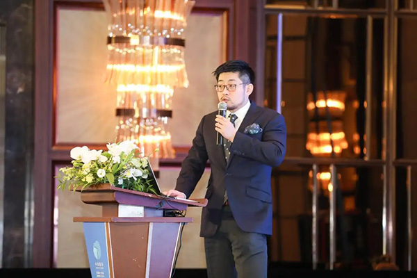 daffbcd1426e4b34b31354b6529c1f40