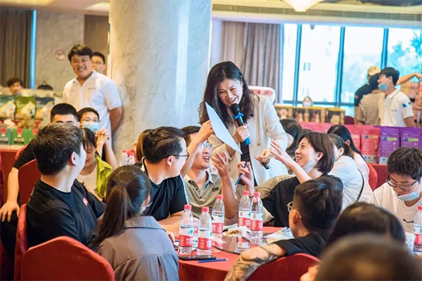 fa960babea7f4906bef3ff641972f7a4