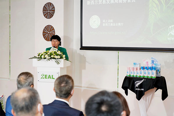 8f3ea1583bf04dfb9f263bb50b3c3a7c