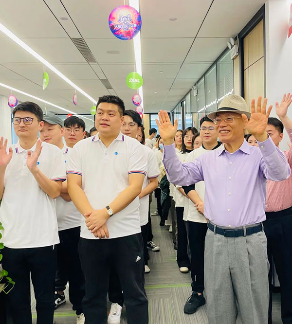 5fa65423d737469ab7397fecf44a3782